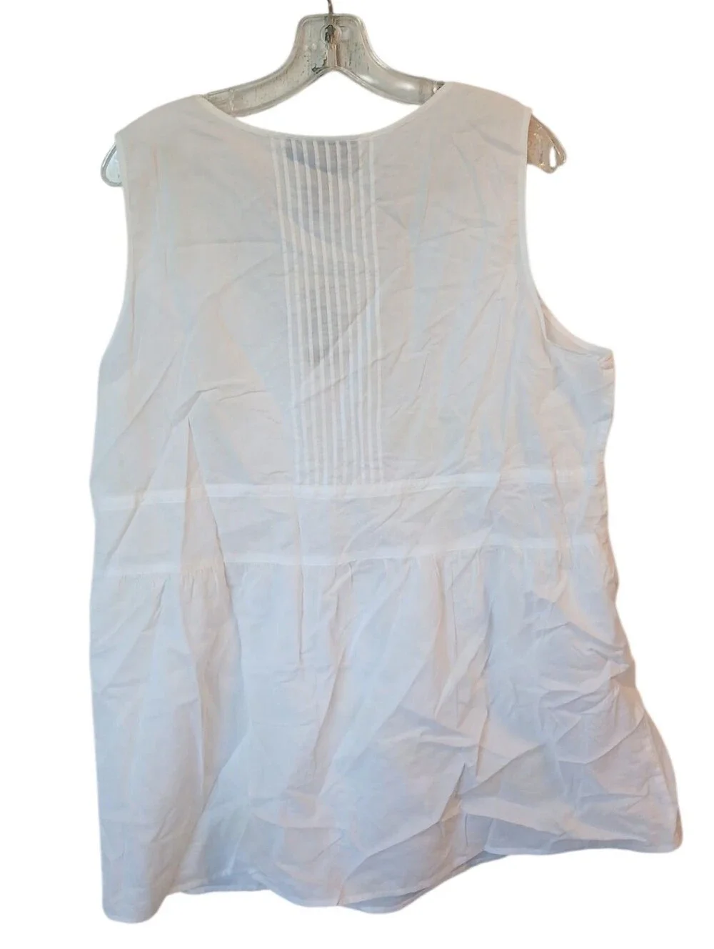 Lane Bryant Venezia White Embroidered Sleeveless Top With Sequins Size 14/16 NWT - Picture 2 of 3